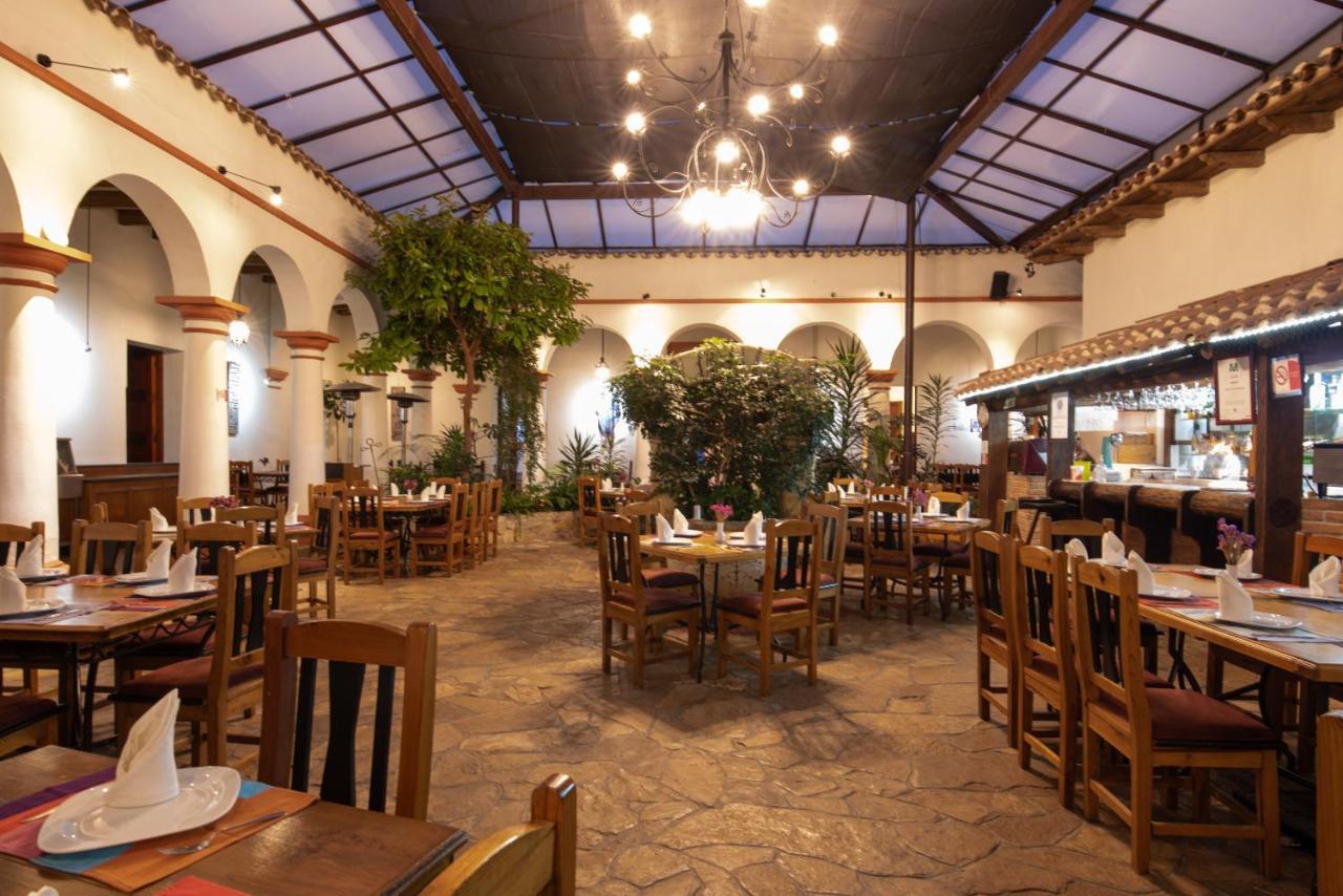Plaza Magnolias Hotel San Cristóbal de Las Casas Buitenkant foto